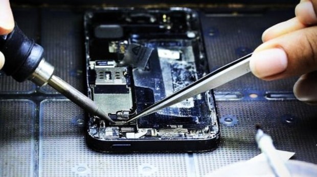 Fast Phone Repair in Cilacap: The Best Solution for Broken Gadgets